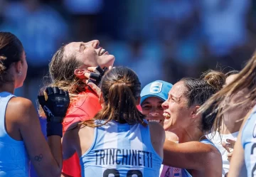 “Pasamos a lo Argentina”, aseguró Cristina Cosentino, arquera de Las Leonas que atajó 4 penales a Alemania