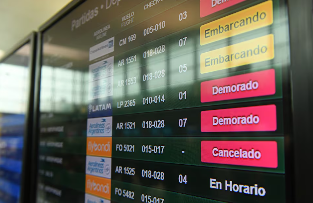 demoras-cancelaciones-vuelos-aviones-3-728x472