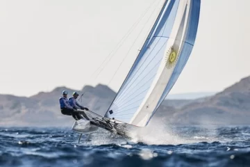 Majdalani y Bosco van por una medalla en vela en París 2024: ¿Cuándo la regata final?