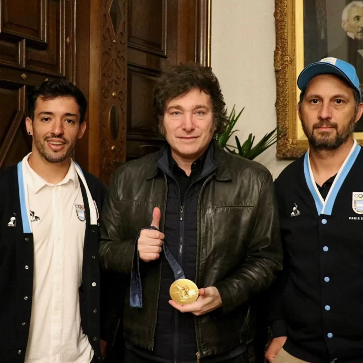 Javier Milei recibió al medallista de oro “Maligno” Torres en la Casa Rosada