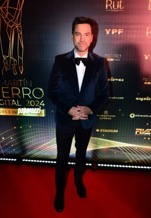 martin-fierro-digital-2024-alfombra-roja-looks-5-504x728