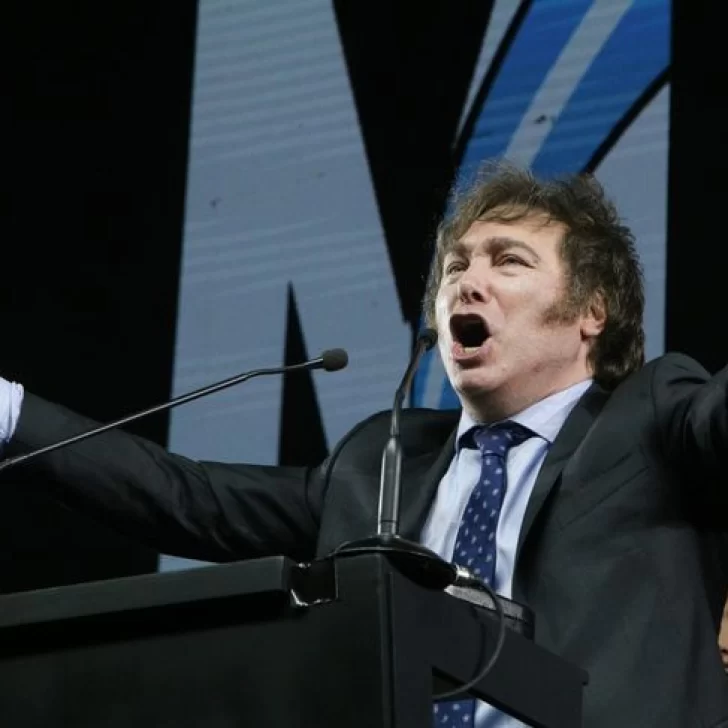 Javier Milei suspende acto de La Libertad Avanza para no correr el foco de Alberto Fernández y retoma contacto con Mauricio Macri