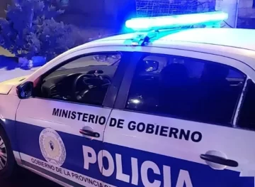 Un hombre armado tomó de rehén a su familia y amenazó con matarlos