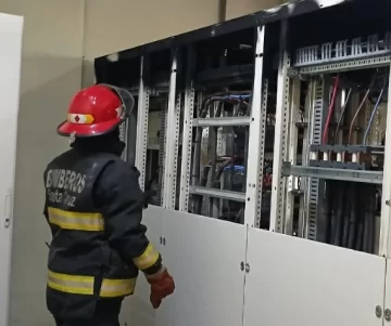 Un cortocircuito provocó un principio de incendio en el Hospital SAMIC