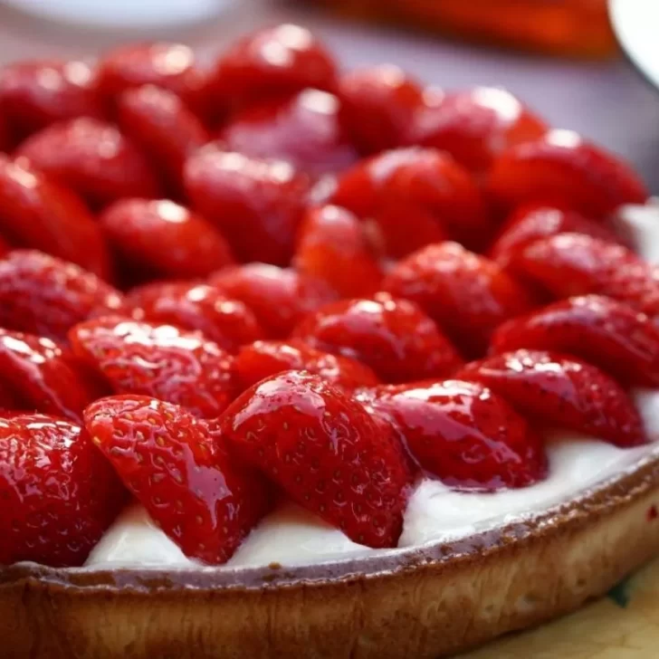 Receta de tarta de frutillas frescas en pocos pasos