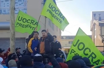 Obreros de la construcción marcharon en Río Gallegos para pedir trabajo en obras públicas Obreros de la construcción marcharon en Río Gallegos para pedir trabajo en obras públicas
