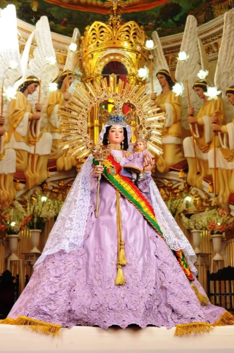 Residentes bolivianos celebrarán a la Virgen de Urkupiña