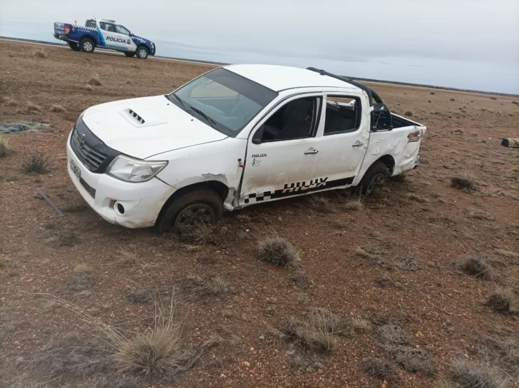 Una familia de Gobernador Gregores volcó en la Ruta 3: una joven de 22 años está en estado crítico