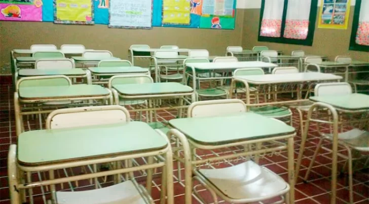Personal de maestranza encontró una bala en un aula de la Escuela N° 36 de Caleta Olivia