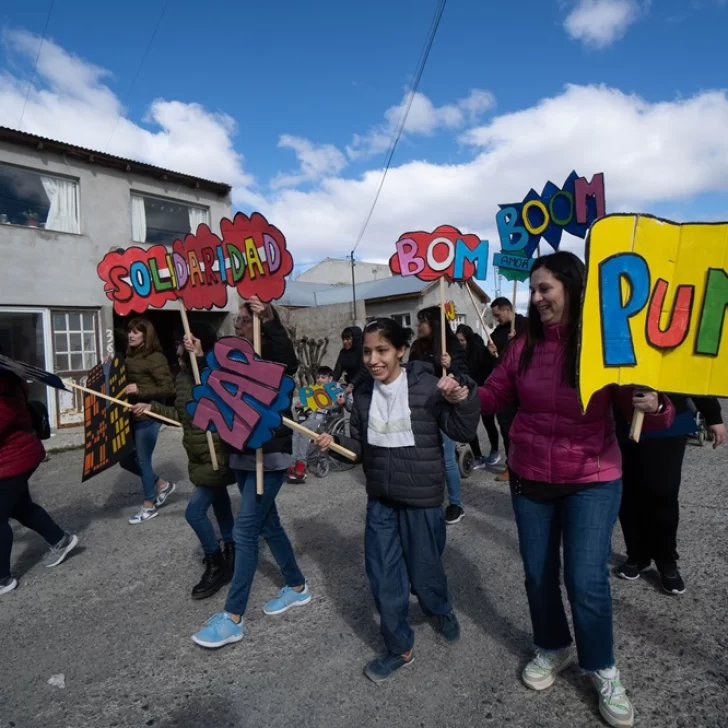 El Centro de Día de APPADI y la Escuela Especial N° 6 están listos para el gran desfile del Día de la Primavera El Centro de Día de APPADI y la Escuela Especial N° 6 están listos para el gran desfile del Día de la Primavera