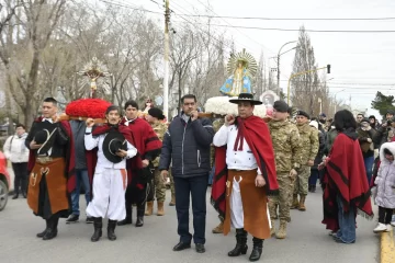 Fiesta de la fe en Río Gallegos: Devotos celebraron al Señor y la Virgen del Milagro