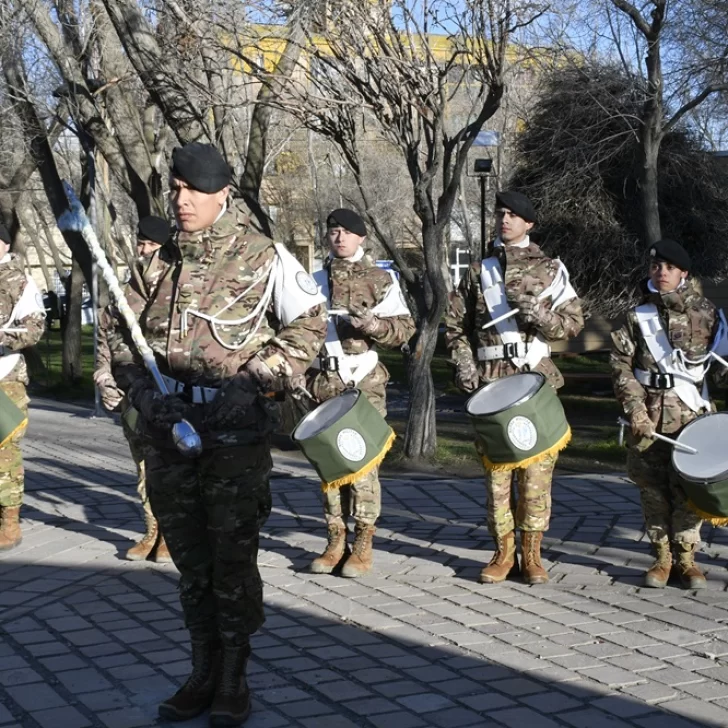 Banda Militar realizó Mini concierto en la Plaza San Martín: “No hay alguien que sea indiferente a la música”