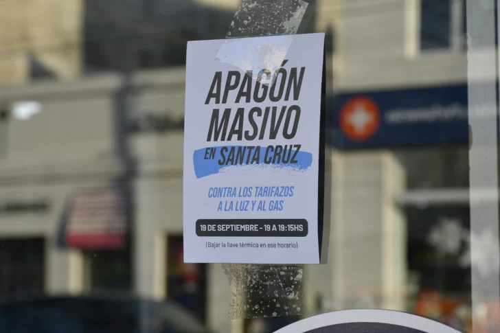 Comercios de Río Gallegos se suman al “apagón masivo” en protesta por el tarifazo de luz y gas