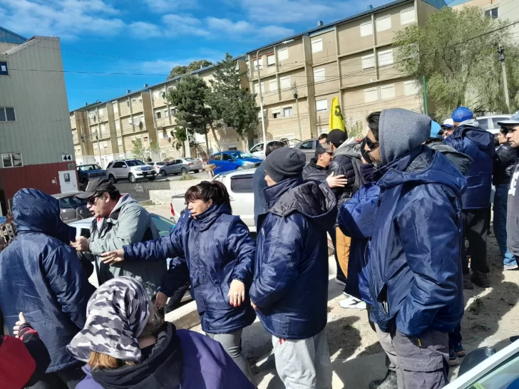 asamblea-municipales-caleta-olivia-tension-TM-1-728x546