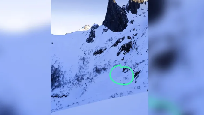 Tragedia en Bariloche: una persona murió tras una avalancha en el Cerro López y buscan sobrevivientes