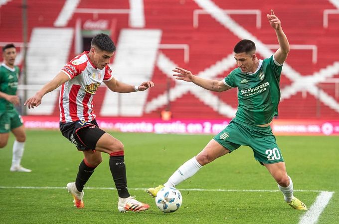 Pelota Libre, Fútbol Libre o RojaDirecta: Barracas Central vs. Banfield: hora, dónde ver en vivo y formaciones