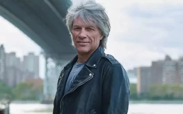 El video en el que Bon Jovi salvó a una mujer que intentó arrojarse de un puente en Estados Unidos