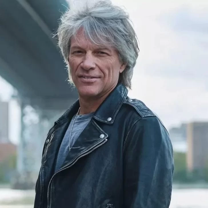 El video en el que Bon Jovi salvó a una mujer que intentó arrojarse de un puente en Estados Unidos