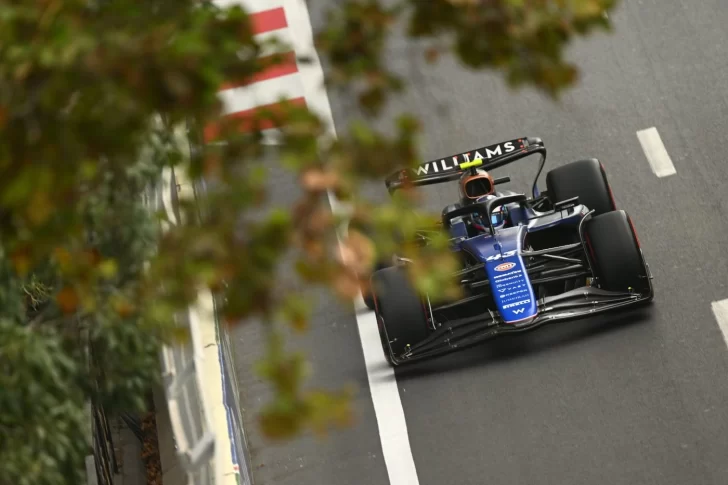 Así fue la maniobra de Colapinto para superar al francés Gasly en el Gran Premio de Azerbaiyán