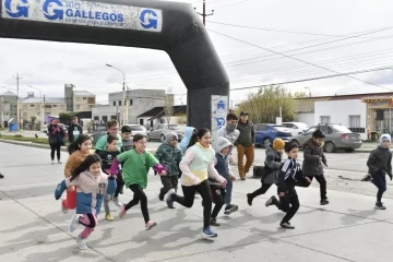 Niños y adultos disfrutaron de la segunda edición del “Gallegos Corre”