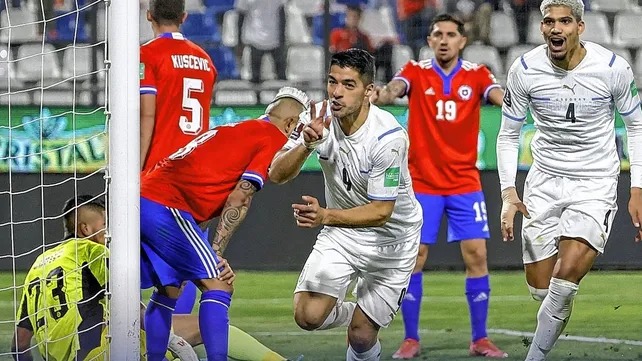 luis-suarez-uruguay-paraguay-2