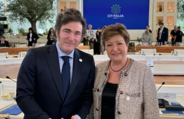 El FMI confirmó que negocia un nuevo acuerdo y elogió los “impresionantes resultados económicos” de Javier Milei