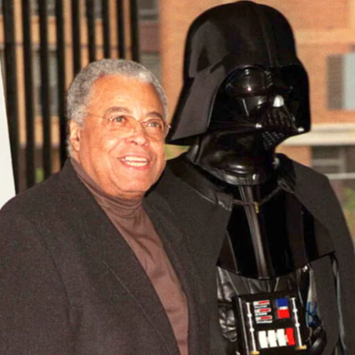 Murió James Earl Jones, el actor que interpretó a Darth Vader de Star Wars