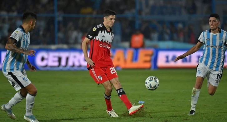 Pelota Libre o Fútbol Libre: cómo ver en vivo River vs Atlético Tucumán por la Liga Profesional