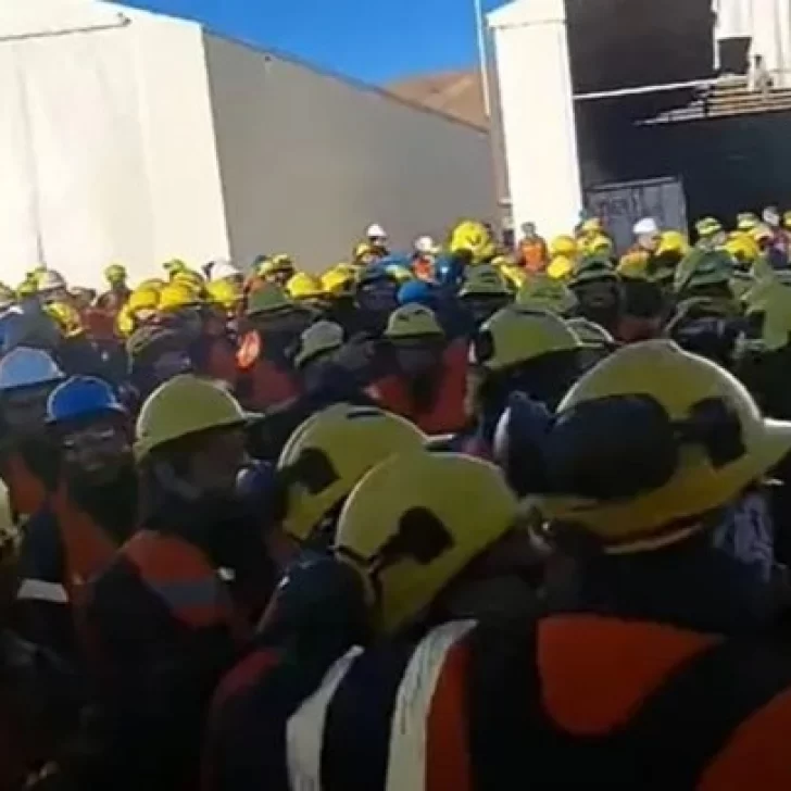 La crisis por la baja del litio golpea a Catamarca: despidos masivos en contratistas y temor por más cesantías