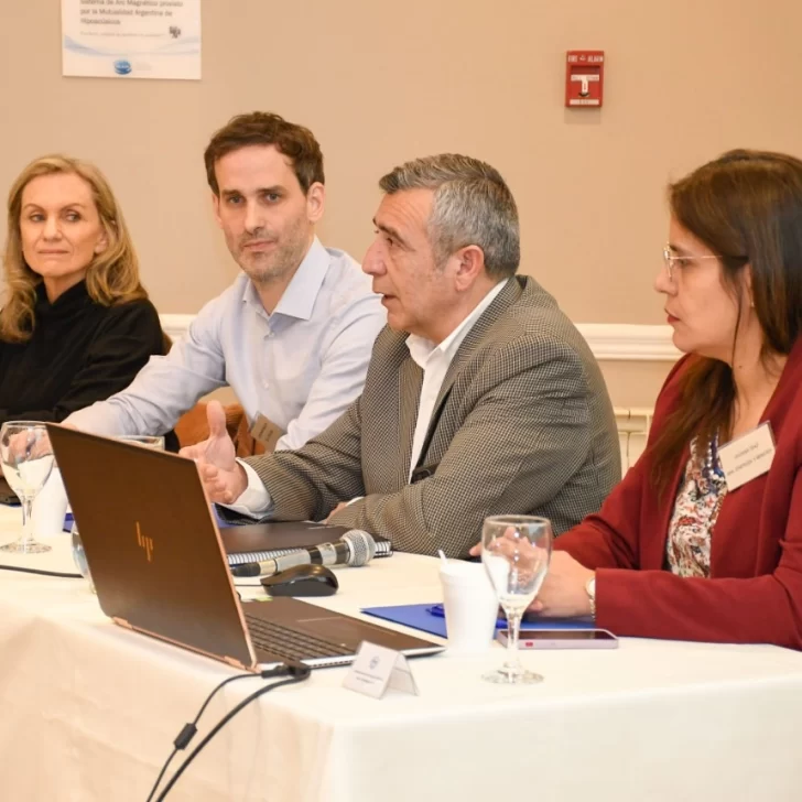 Capacitación sobre el hidrógeno y las energías renovables en Santa Cruz