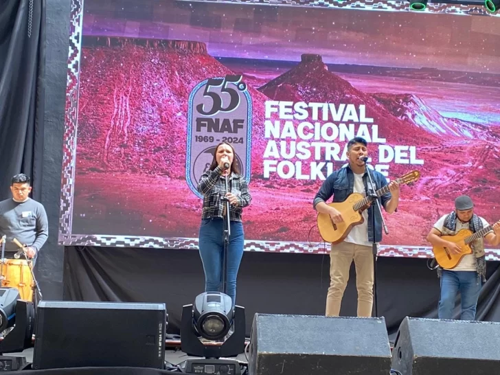 El grupo “Melodías de Vida” trajo tres premios del Festival Nacional de Folklore