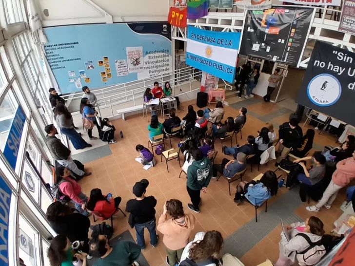 Estudiantes de la UNPA-UARG tomarán la universidad en defensa del presupuesto