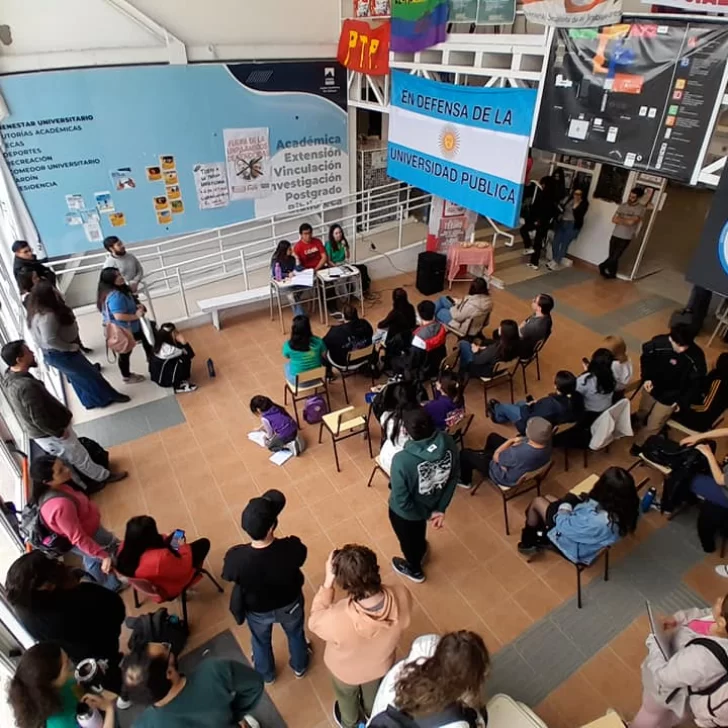 Estudiantes de la UNPA-UARG tomarán la universidad en defensa del presupuesto