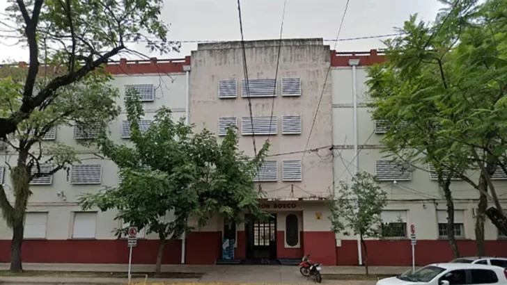 Denuncian a alumnos de un colegio de Chaco por la venta de fotos íntimas de compañeras creadas con IA