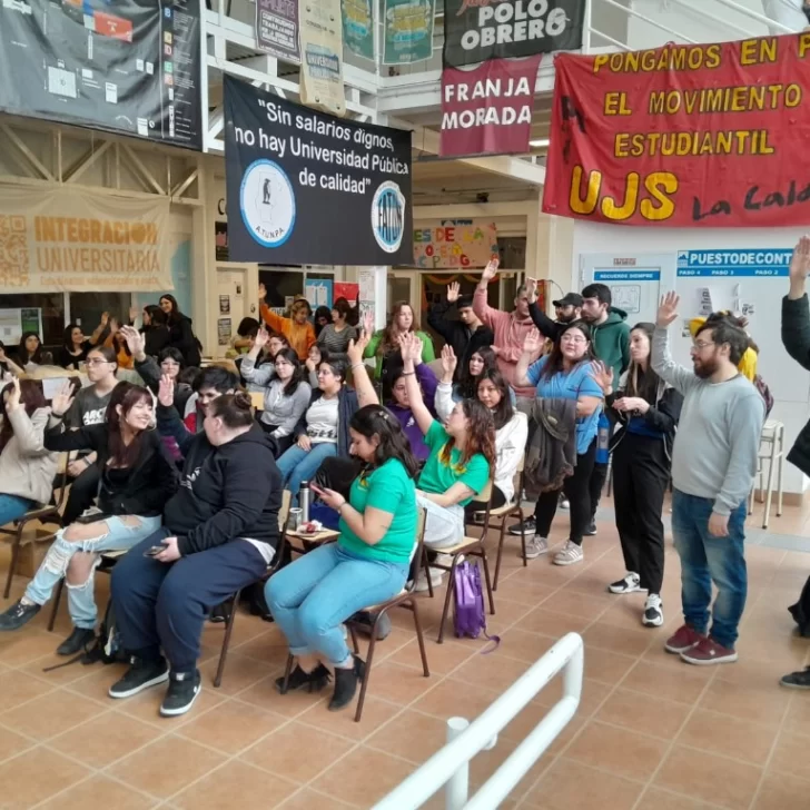 La Juventud Radical de Río Gallegos en contra de la toma de las universidades