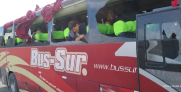 Video. Fuertes vientos rompieron los vidrios de un colectivo que iba desde El Calafate a Natales