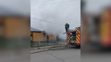 Un asado terminó en incendio: una persona sufrió intoxicación por monóxido