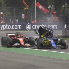 Video. Alex Albon, el compañero de Colapinto, tocó una Ferrari y chocó contra el muro: se detuvo la práctica del GP de México de F1