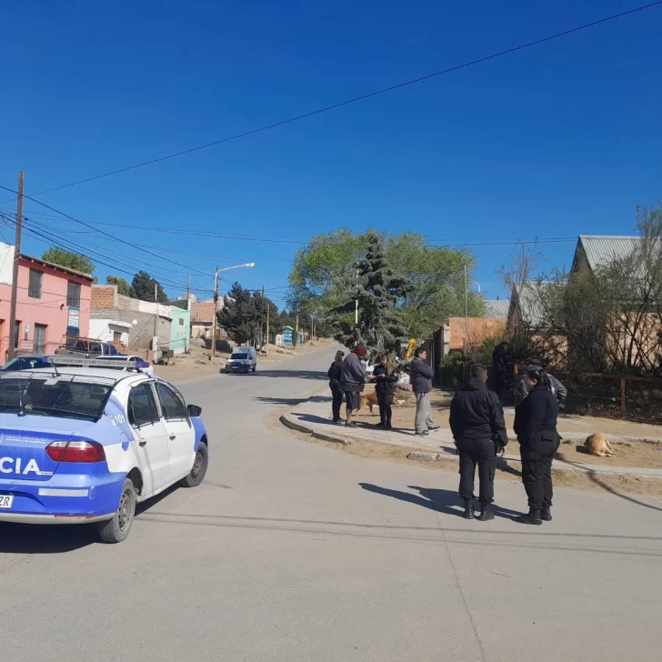 El joven baleado en Caleta Olivia está en terapia intensiva, tiene respirador y los intestinos dañados