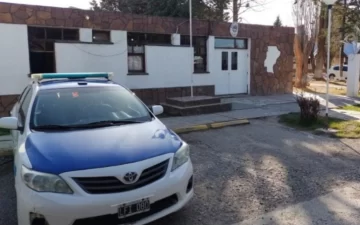 Investigan un supuesto abuso: una nena de 14 años contó que la violaron cuando hacía prácticas en una barbería