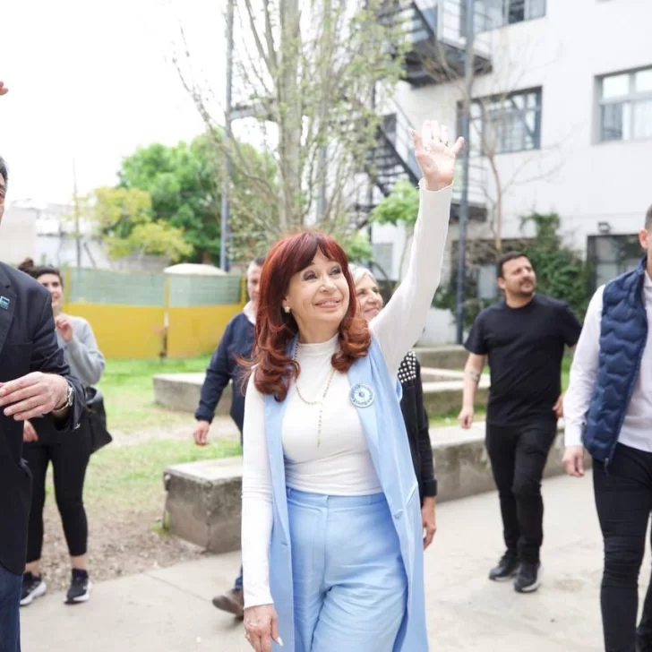 Cristina Kirchner visitó la Universidad Nacional de Avellaneda