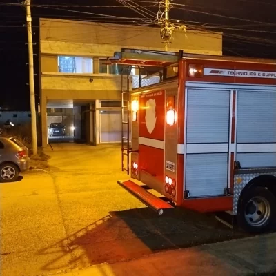 Rescataron a una persona que había quedado atrapada en el ascensor de un edificio de Río Gallegos