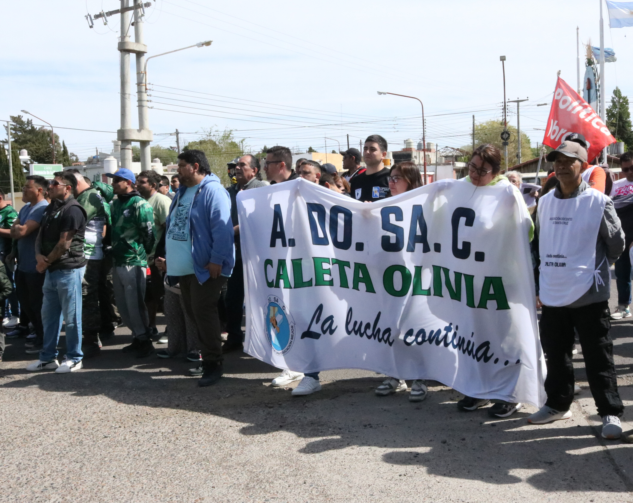 abrazo-simbolico-a-la-unpa-uaco-45-2-728x579