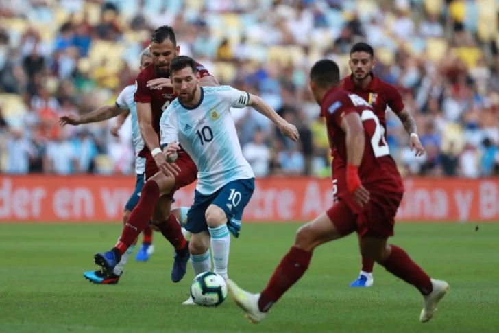 Pelota Libre o Fútbol Libre: cómo ver en vivo Argentina vs Venezuela por las Eliminatorias Sudamericanas