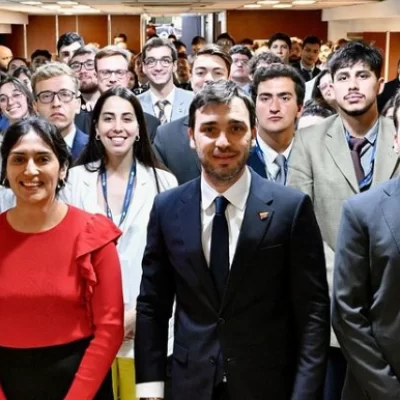 “Nacho” Torres dialogó con jóvenes líderes de diversas provincias: “El debate generacional es clave”