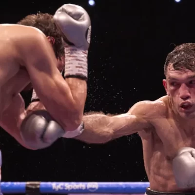 Derrota de Juan Carrasco ante Zaur Abdullaev: una noche de boxeo inolvidable