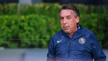 Azcárraga deja de ser presidente de Televisa por el FIFA Gate Azcárraga deja de ser presidente de Televisa por el FIFA Gate