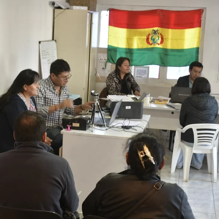 Consulado móvil de Bolivia atendió 50 consultas en Río Gallegos