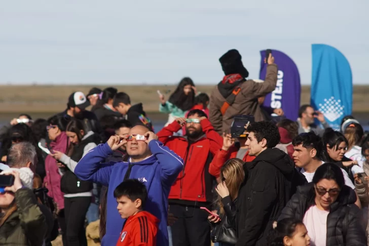 eclipse-solar-anular-en-san-julian-cobertura-especial-LOA-12-728x486