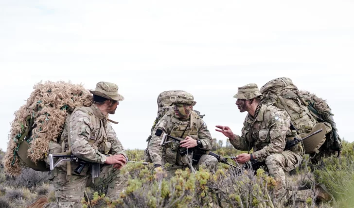Nuevo aumento salarial para las Fuerzas Armadas: cargo por cargo, cuánto cobran los militares en noviembre